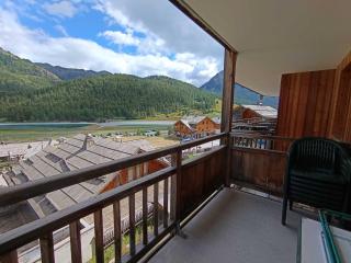 Appartement lumineux sud avec terrasse, garage couvert, accès direct piste - FR-1-445-230 - 5