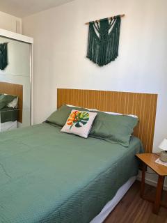 Apartamento aconchegante e moderno com varanda na Rua Guaicurus - 9