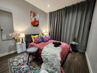 London Heathrow Luxury Apartment - Fully Equipped - 1