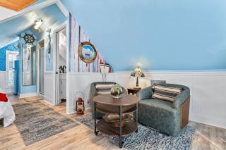 The Crow's Nest Historic downtown Studio 1bd 1ba - 9