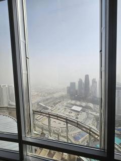 Apartment in the heart of Dubai - in Burj Khalifa - 1