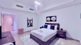 Bright Family Friendly 2BR in Mayan Yas Island - 1