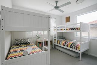 Booragul Family Haven - 4BR, 8 Beds, Playground and Outdoor Dining - 6