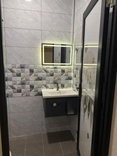 Tmn Pelangi Indah Lake View Homestay - 1