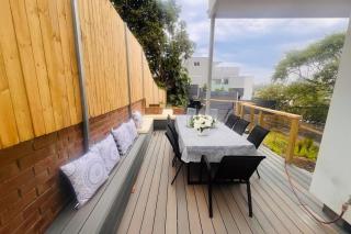 Affordable Luxury Stay Near Manly Beach - 8