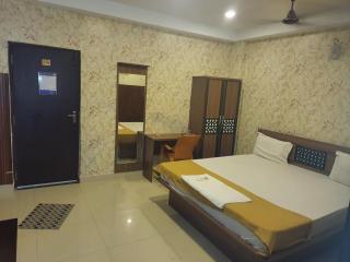 Santhosh Inn - 4