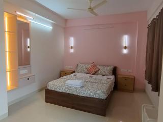 Vansa Stays- 1BHK Quiet & Comfortable Near Airport - 6