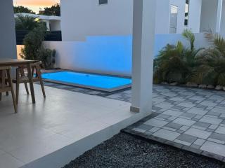 Luxe nieuwbouw villa toplocatie in Jan Thiel met privé zwembad - 8