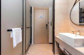 Borrman Hotel Wuhan First Hospital Hanzheng Street Metro Station - 9