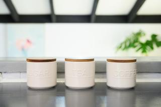 Casula cozy 3Br home with parking & WiFi - 6