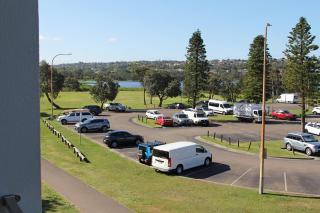 Beachfront Studio Fabulous Location - 5