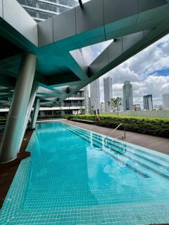 Siluna at Fame Residences - 8