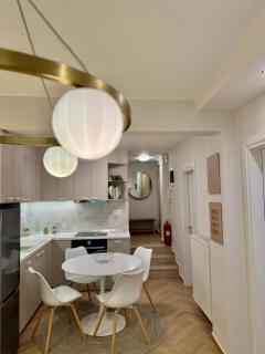 Uptown Urban Bliss - 8