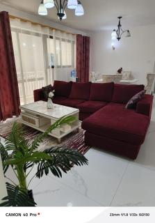 Spacious 2 bedroom furnished in Kilimani - 4