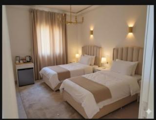 Crystala 2 guest house - 4