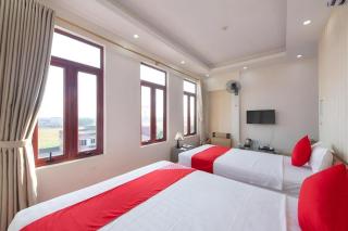 Luxury Airport Hotel & Spa - 1