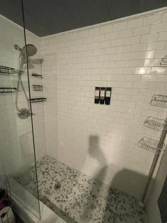 Lake House Hide Away - 3