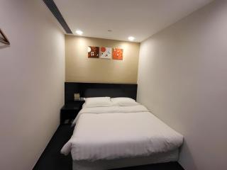 Noble Park Hotel - 7