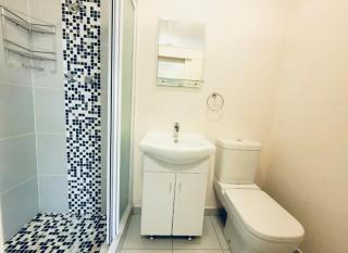 La Phosh Guest House - 6