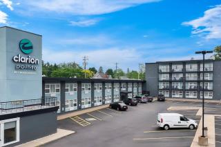 Clarion Pointe Rhinelander Downtown - 1