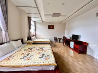 Trường Lộc Hotel - 1