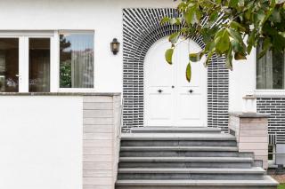 De Pagode - A Serene Coastal Home with Pool - 7