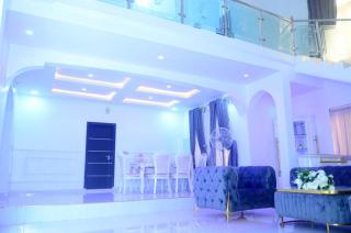 Enis & Banky Home - 2