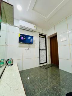 Hotel Banwari Palace - 3