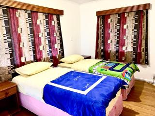 Boxed Bliss on Fox - 3