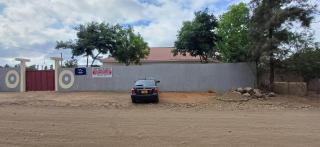 Off Airport Kilimanjaro lodge - 8