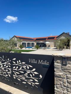 Luxury Villa Mala - 9
