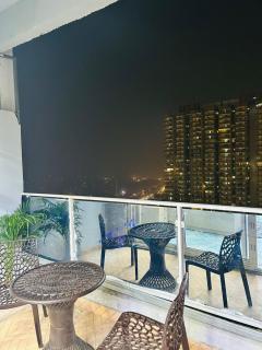 StudioT4 gives you feel pampering your self - 4