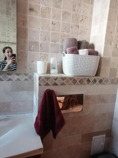 Escapadă urbană, confort, curte privată și parcare - 7