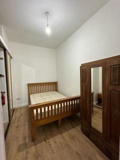 Central London Apartment - 1