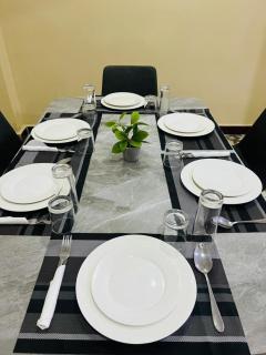 The Luxe Apartment - 8