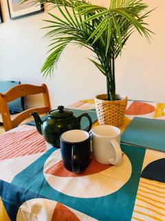 Newly Decorated Studio Apartment -City Centre- Sleeps 2 - 2