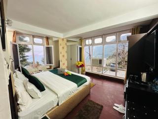 Hotel Eagle Nest Central Heated - 2