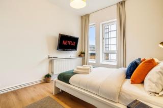 Rooftop Terrace - Deluxe Apartment - Old Street - 4