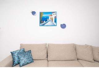 Stella's Little Island Gem - 2