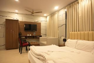 Hotel SLR Grand Haven - 4