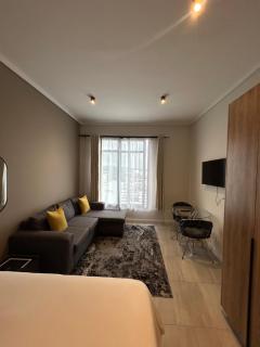 The Capital Trilogy Menlyn Maine Apartment - 1