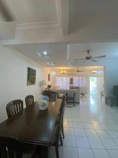 Laman Qurattu A'yun - 2