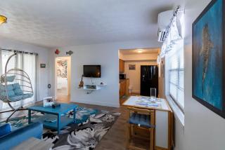 1BR Steps From Beach Heart of Cocoa Beach - 3