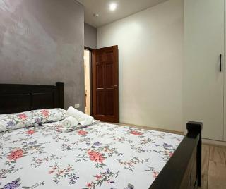 Ranch-o-tel Guesthouse - 0