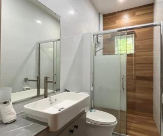 Ranch-o-tel Guesthouse - 1