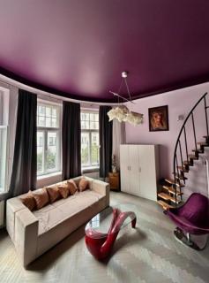 Artistic loft-style studio with Mezzanine - 0