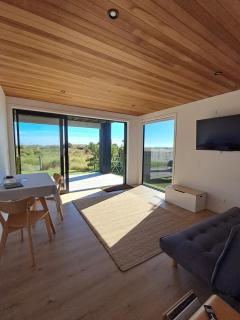 Absolute beachfront in Papamoa - 7