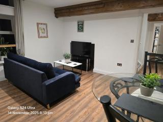 Penthouse Duplex Period Conversion - 4