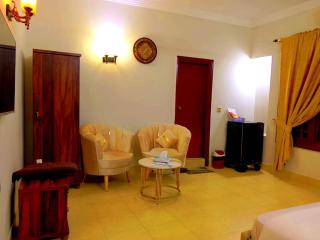 Seaview Luxury Hotel - 8