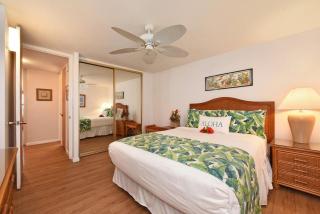 Kaleialoha 309 · KA 309 Oceanfront Condo AC Ocean Views Heated P - 6